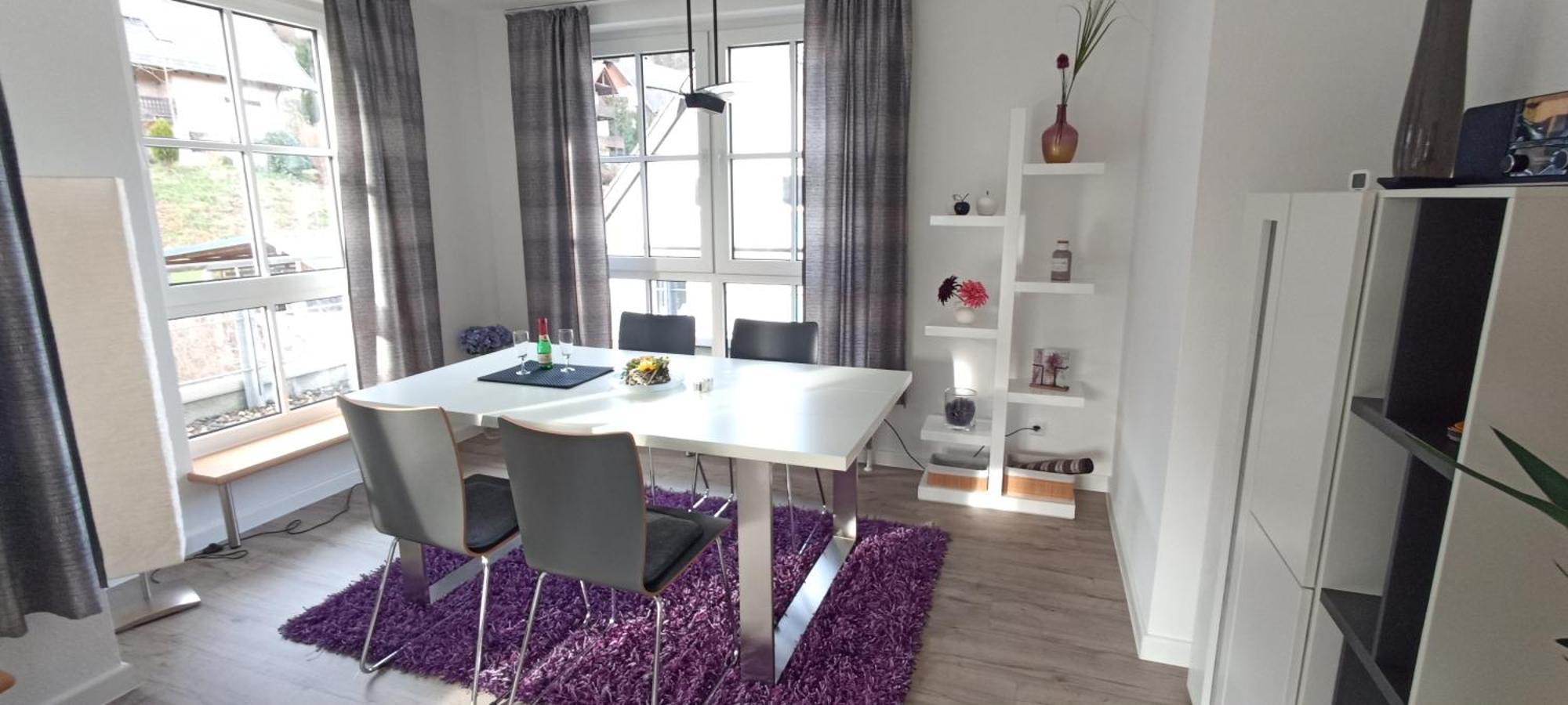 Grosszuegiges Helles Penthouse -Komplette Etage- Mit Balkon Und Stellplatz In Ruhiger Lage Kulmbach Eksteriør bilde