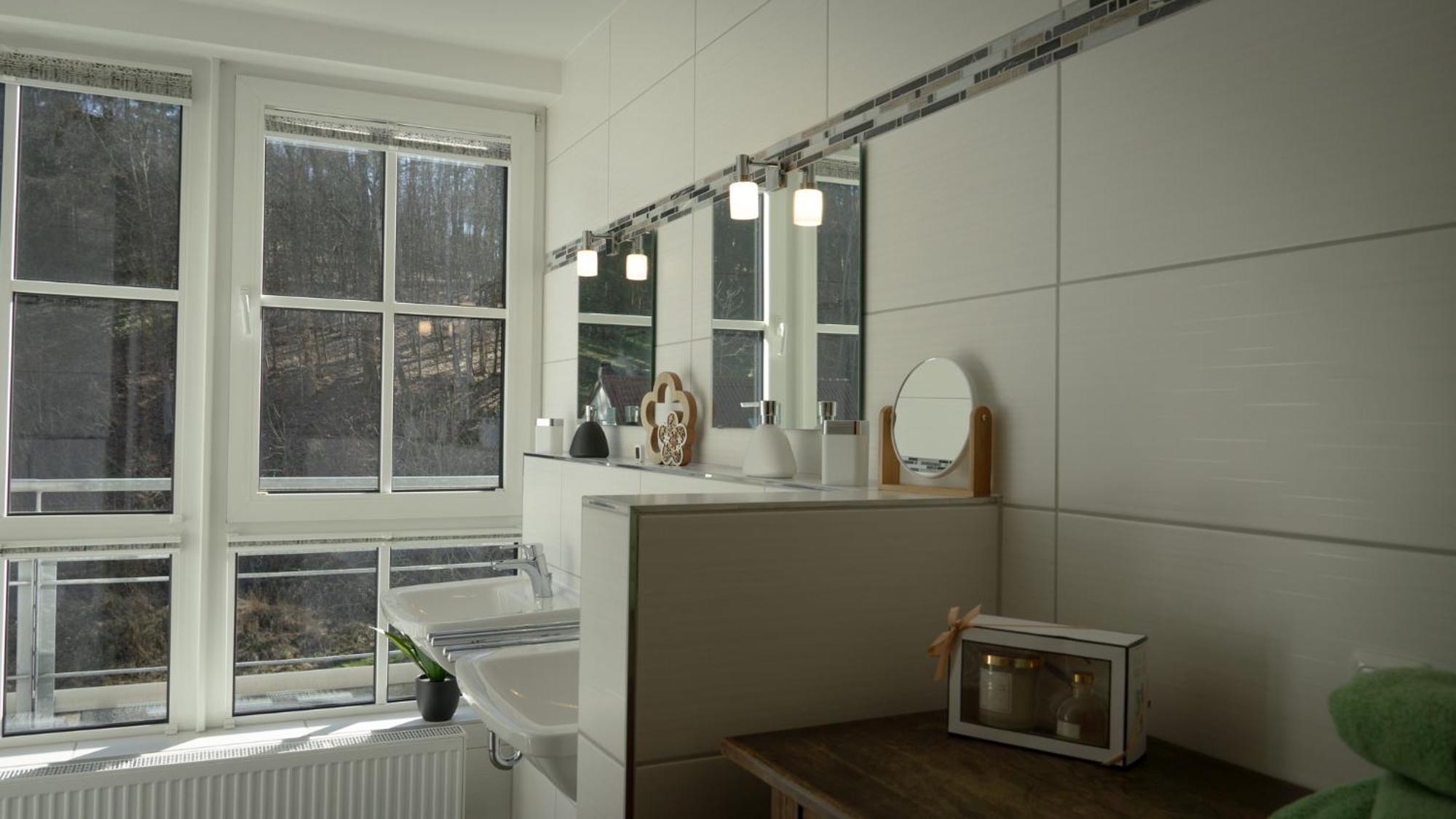 Grosszuegiges Helles Penthouse -Komplette Etage- Mit Balkon Und Stellplatz In Ruhiger Lage Kulmbach Eksteriør bilde