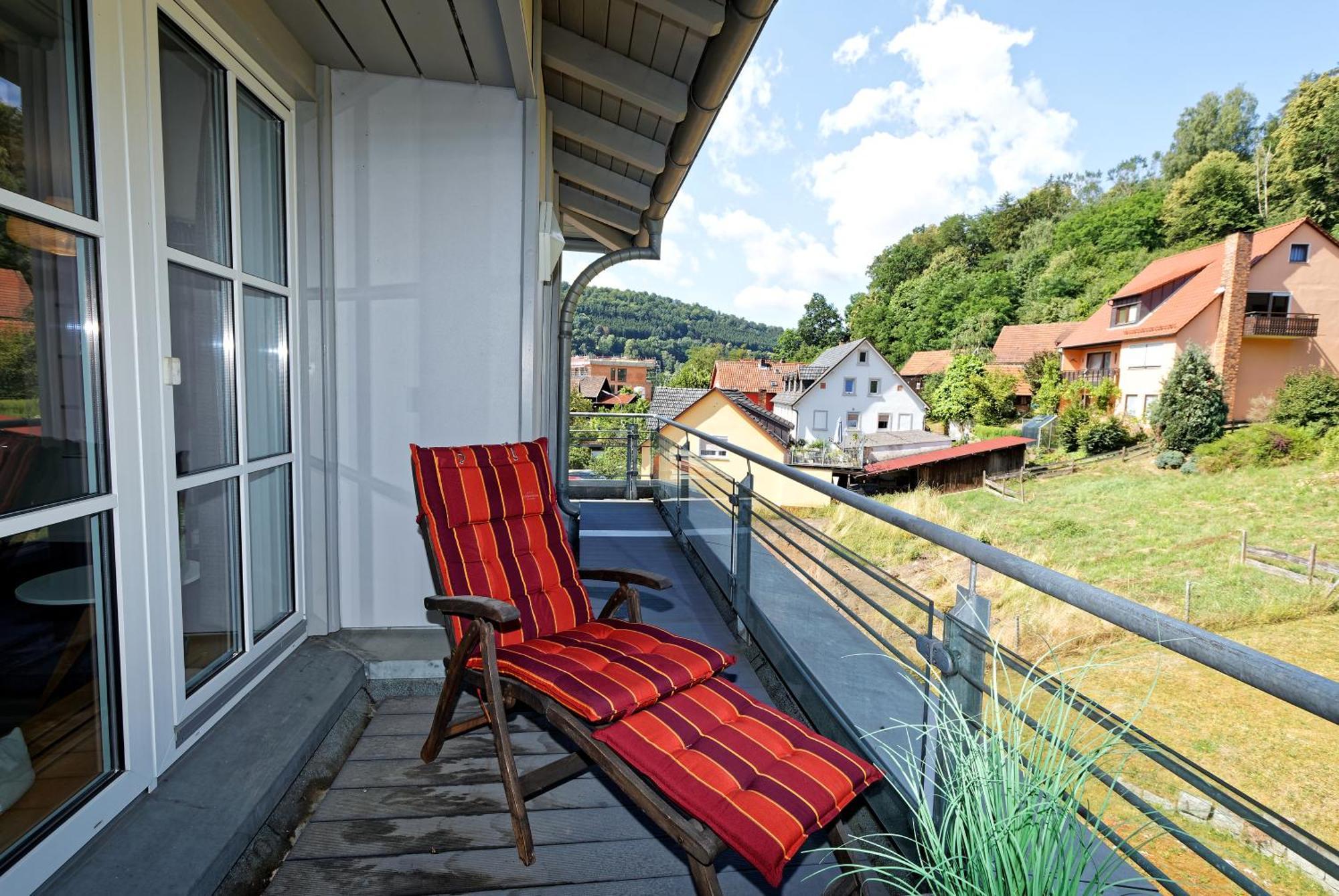 Grosszuegiges Helles Penthouse -Komplette Etage- Mit Balkon Und Stellplatz In Ruhiger Lage Kulmbach Eksteriør bilde