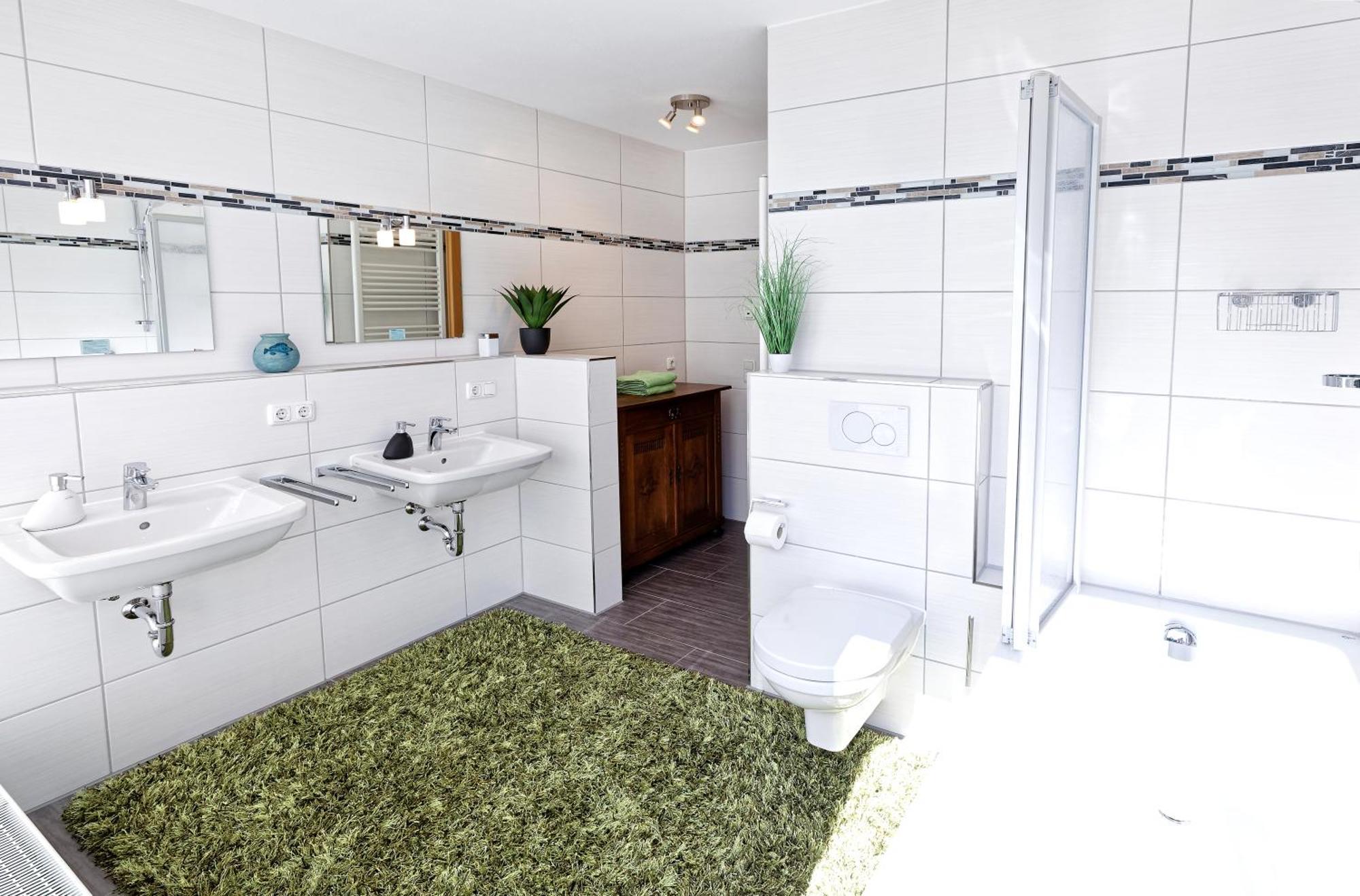 Grosszuegiges Helles Penthouse -Komplette Etage- Mit Balkon Und Stellplatz In Ruhiger Lage Kulmbach Eksteriør bilde